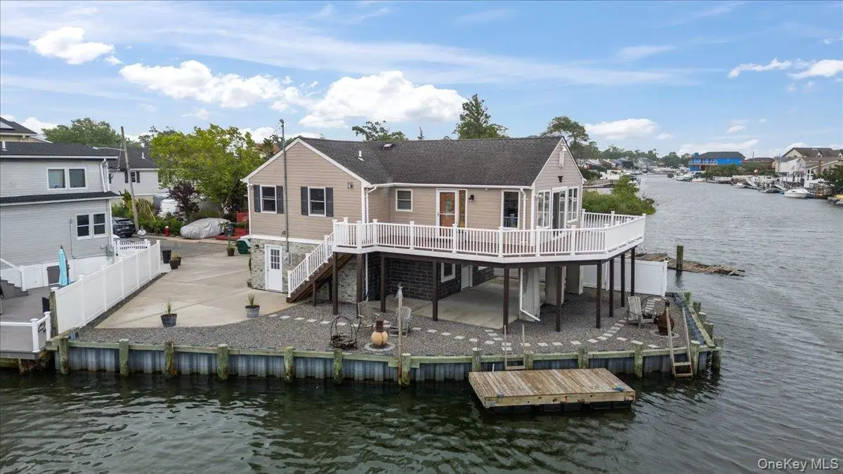 631 Lincoln Street, Baldwin, NY 11510 - #1