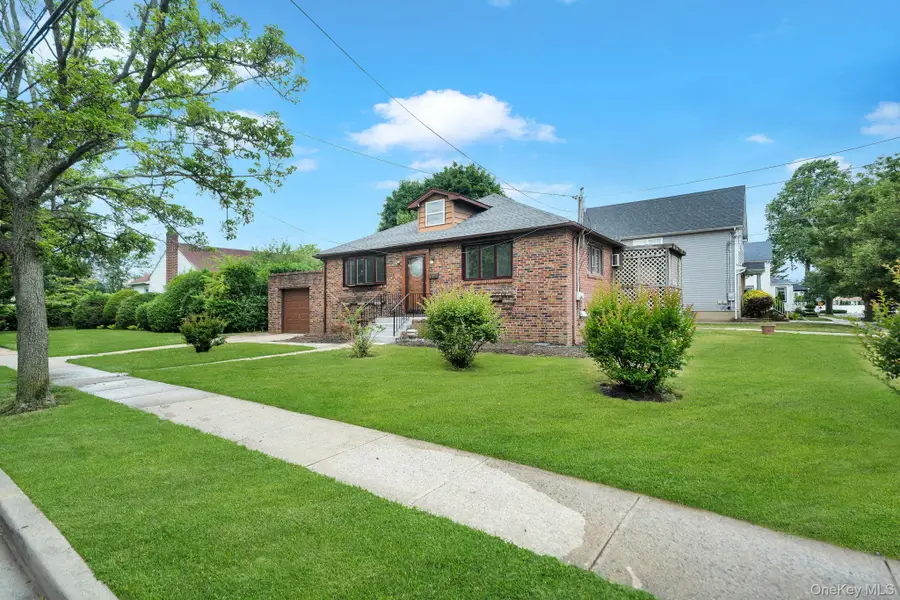 634 Leonard Avenue, Uniondale, NY 11553 - #3
