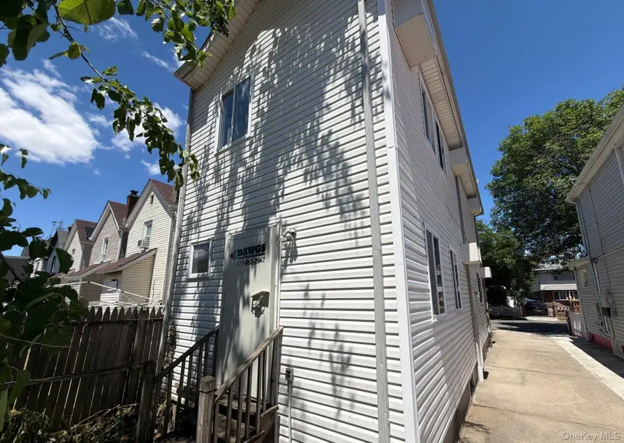 142-16 116th Avenue, Jamaica, NY 11436 - #3