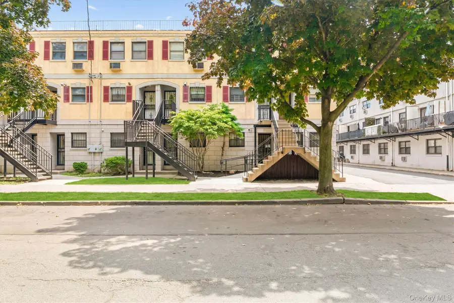 820 Leland Avenue #13A, Bronx, NY 10473 - #2