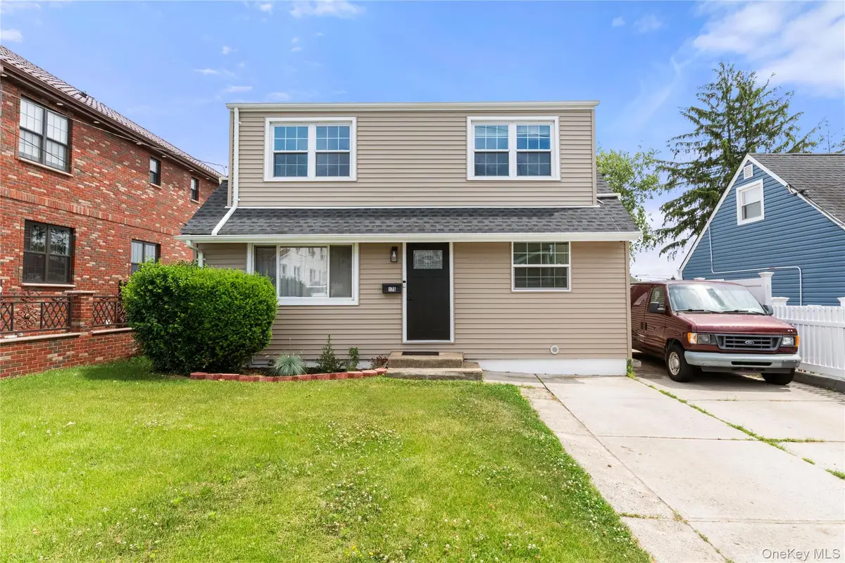 175 Arthur Avenue, Floral Park, NY 11001 - #1