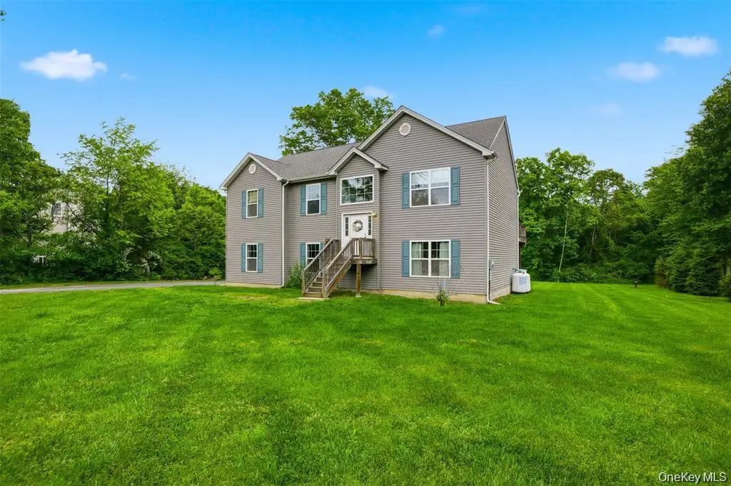 201 Kingsview Highway, Wallkill, NY 12589 - #1