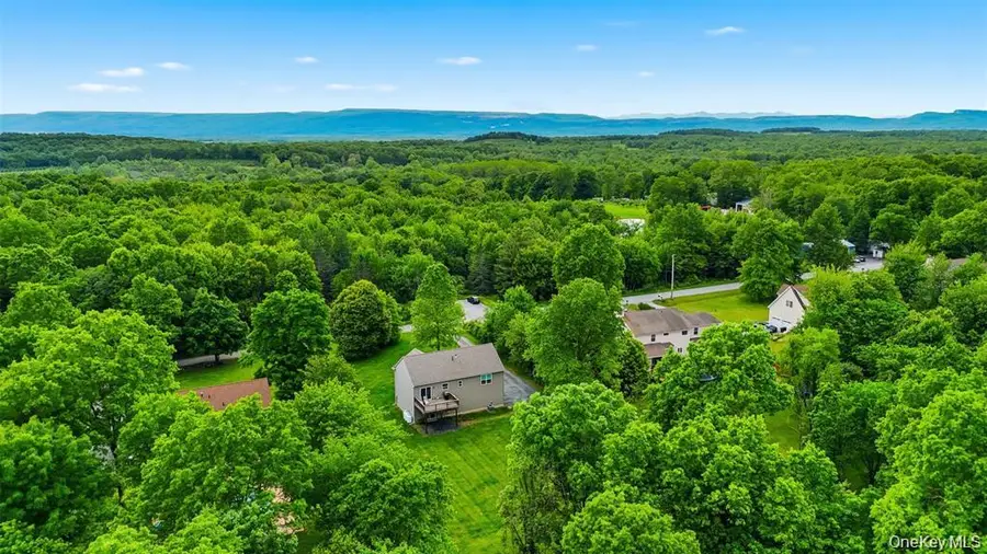 201 Kingsview Highway, Wallkill, NY 12589 - #3