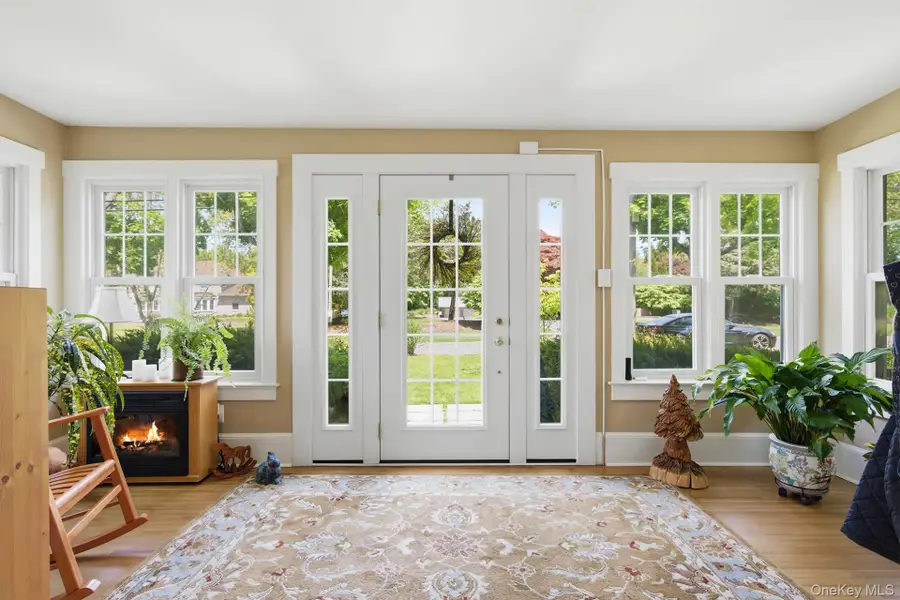 36 Watchogue Avenue, East Moriches, NY 11940 - #3