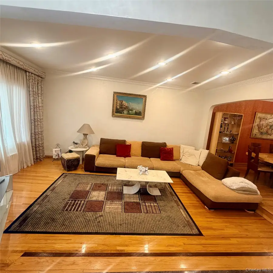 14426 77th Avenue, Flushing, NY 11367 - #3