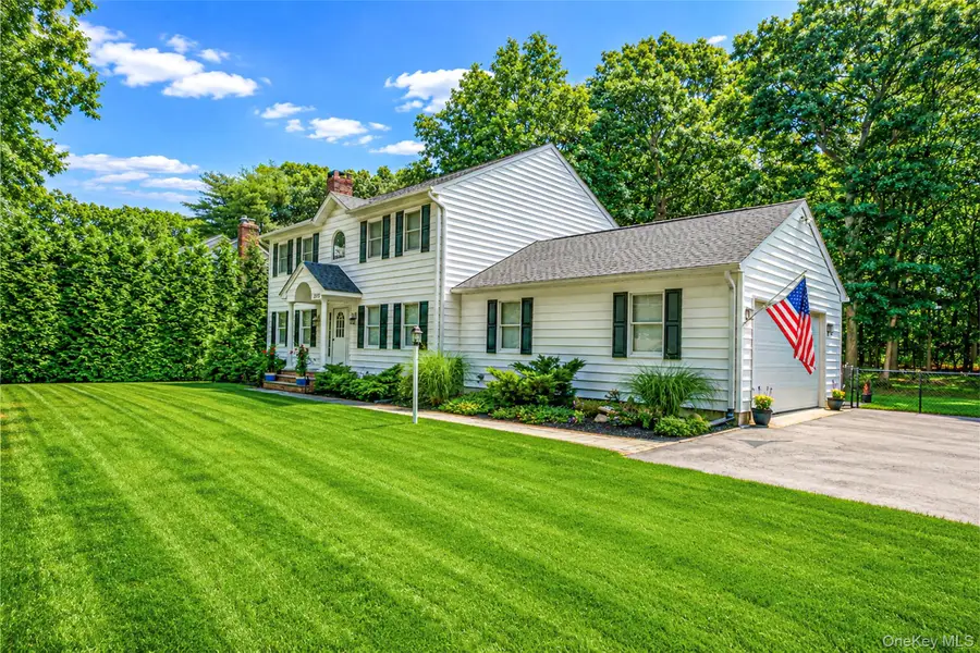 1075 Ships Drive, Southold, NY 11971 - #3