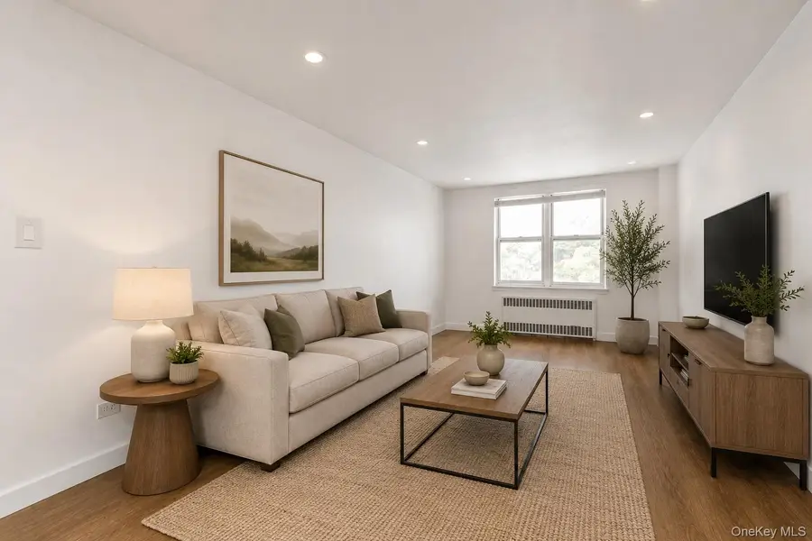 67-30 Clyde Street #7T, Forest Hills, NY 11375 - #3