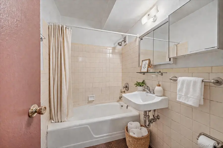 2640 Marion #2B, Bronx, NY 10458 - #2