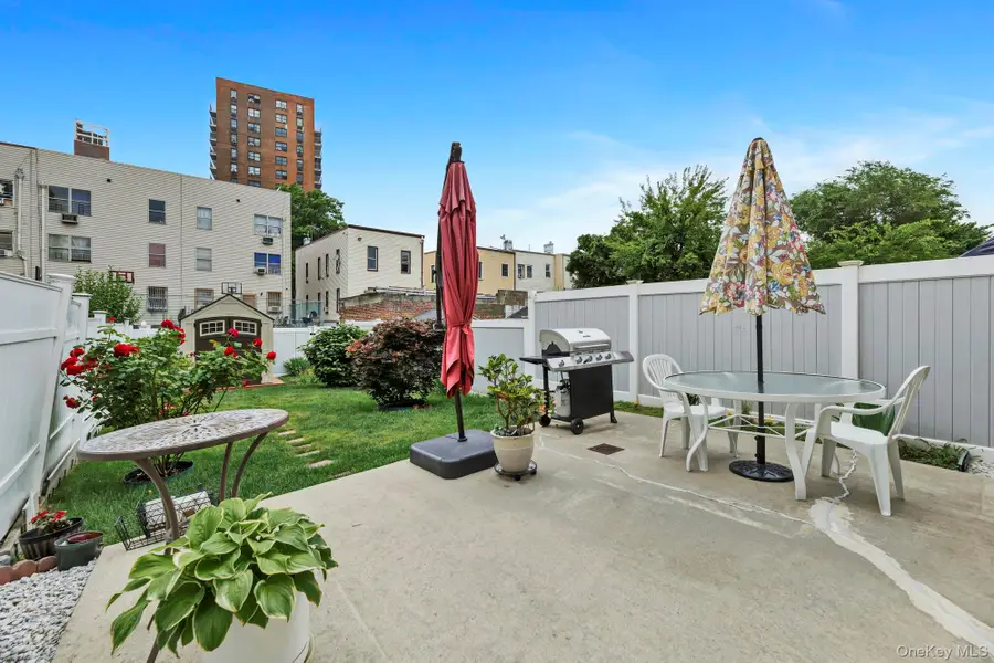 2137 Clinton Avenue, Bronx, NY 10457 - #2