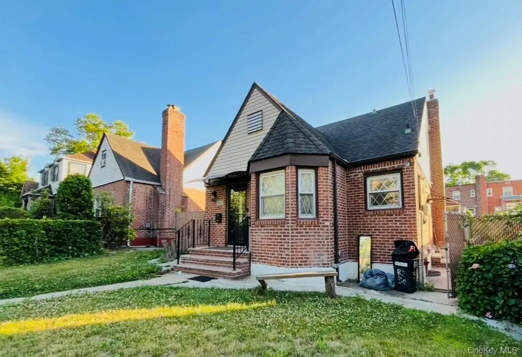 82-30 168th Street, Jamaica, NY 11432 - #1
