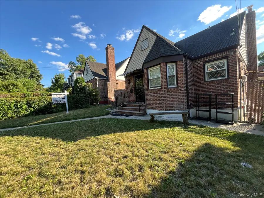 82-30 168th Street, Jamaica, NY 11432 - #3