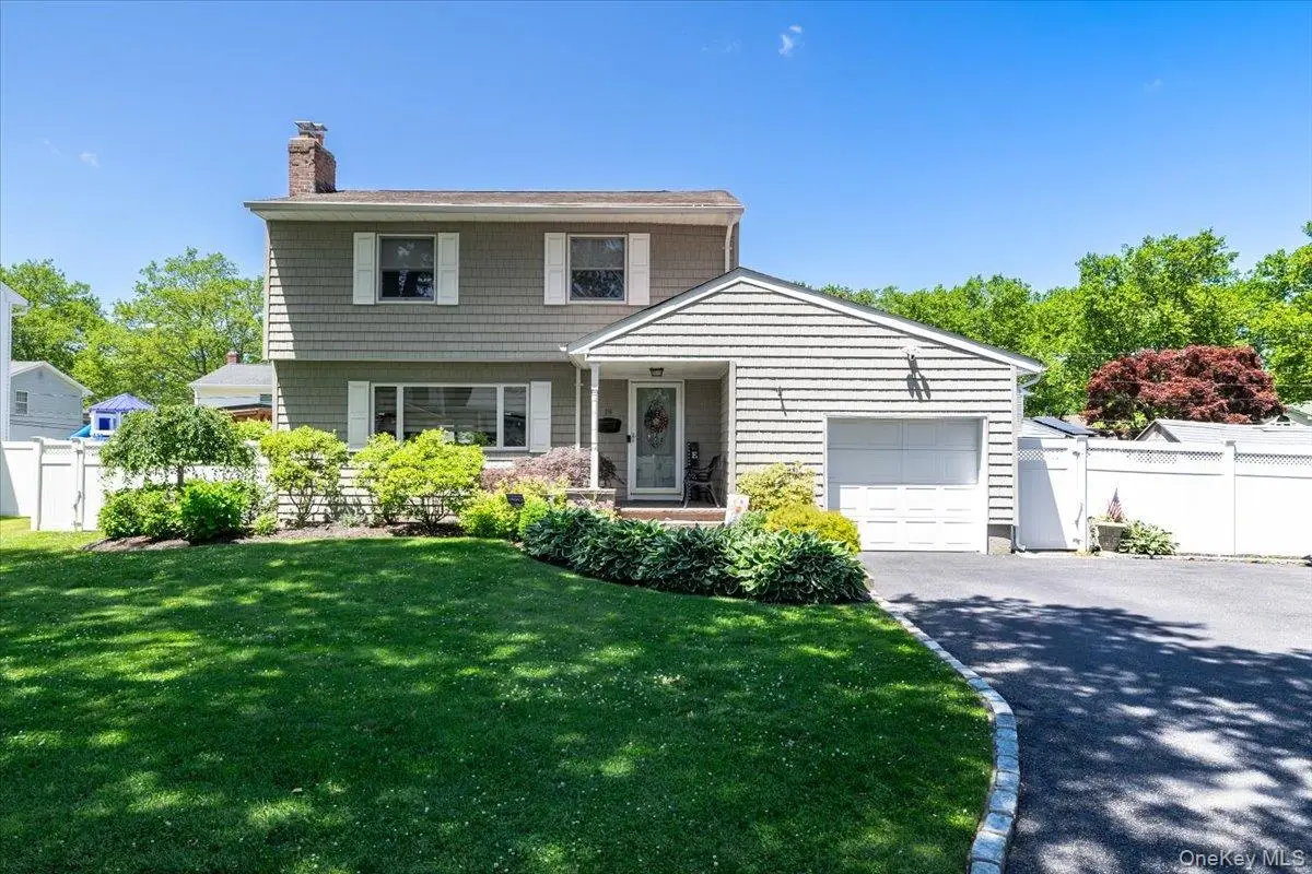 19 Sycamore Street, Melville, NY 11747 - #1