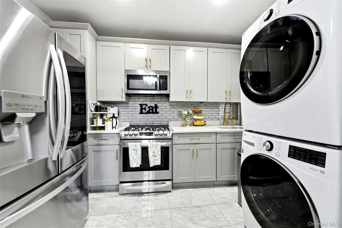 160 Wadsworth Avenue #201, New York, NY 10033 - #1