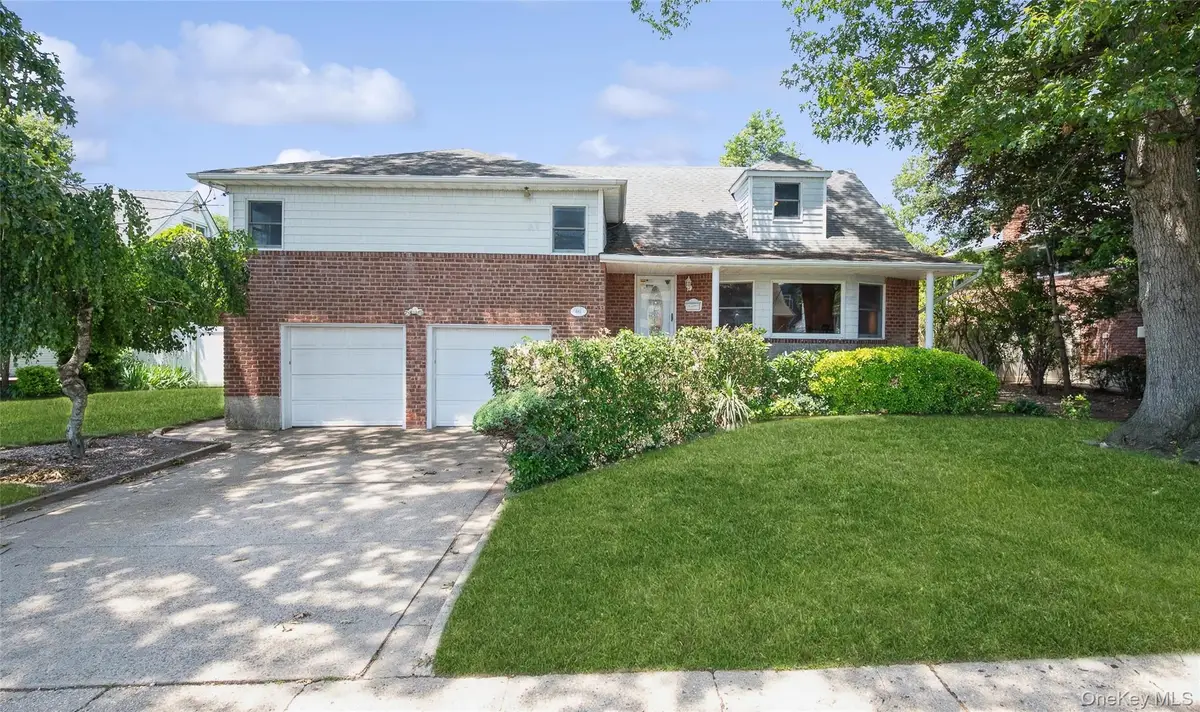 485 Gifford Avenue, Oceanside, NY 11572 - #1