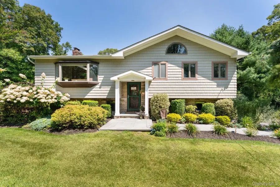 25 Brewster Avenue, Northport, NY 11768 - #2