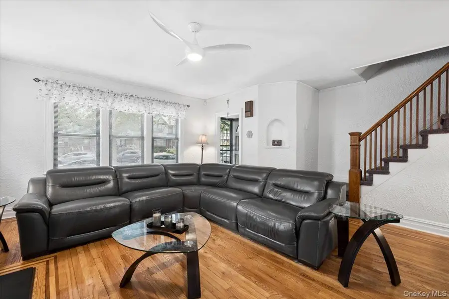 1241 Rhinelander Avenue, Bronx, NY 10461 - #3