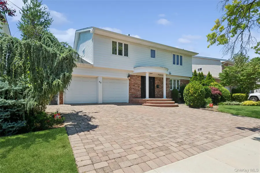 44 Gale Drive, North Woodmere, NY 11581 - #2