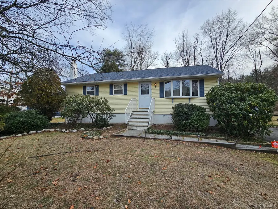 4 Pinegrove Drive, Wurtsboro, NY 12790 - #2