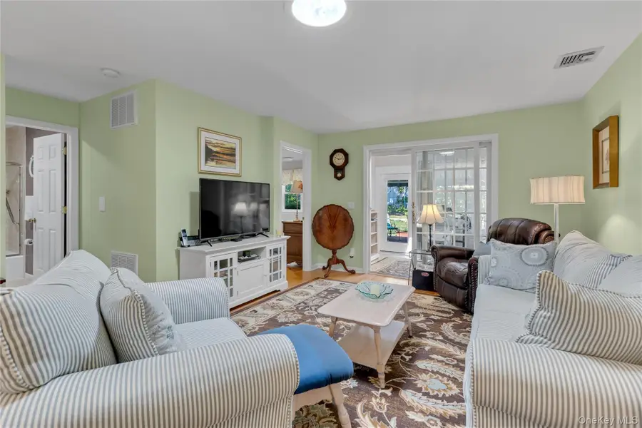 42 Knolls Drive, Stony Brook, NY 11790 - #2