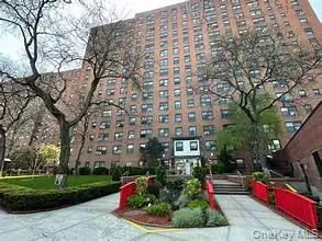 99-40 63rd Road #5R, Rego Park, NY 11374