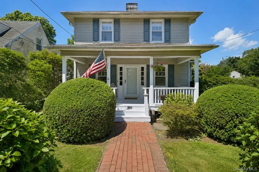 1472 Middle Neck Road, Port Washington, NY 11050 - #2