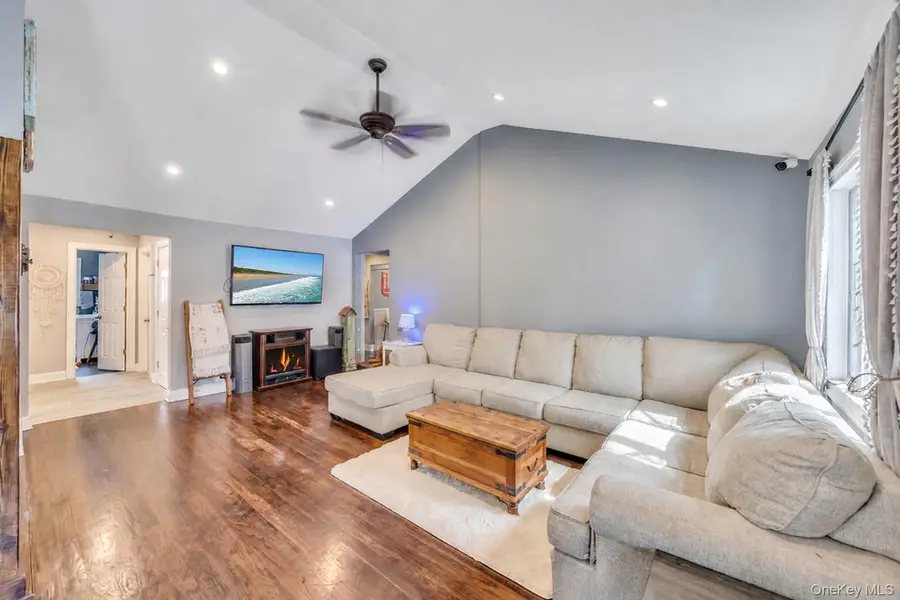115 Dahlia Drive, Mastic Beach, NY 11951 - #2