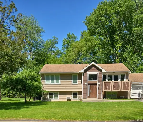 31 Beckett Court, Spring Valley, NY 10977