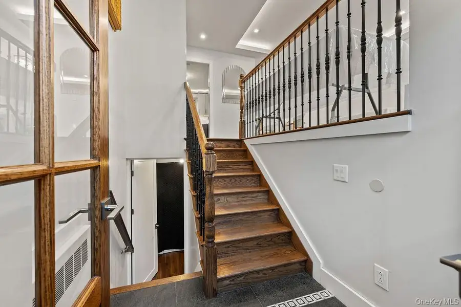 31 Beckett Court, Spring Valley, NY 10977 - #3