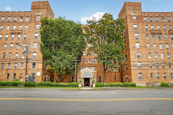 219 Bronx River Road #2L, Yonkers, NY 10704