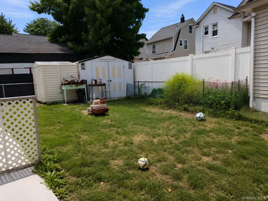 64 Avondale Street, Valley Stream, NY 11581 - #3