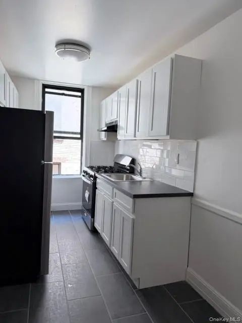 43-33 46 Street #D9, Sunnyside, NY 11104 - #3
