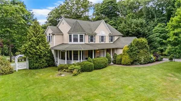 193 Pidgeon Hill Road, Huntington Station, NY 11746
