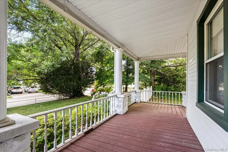 169 S Park Avenue, Rockville Centre, NY 11570 - #2