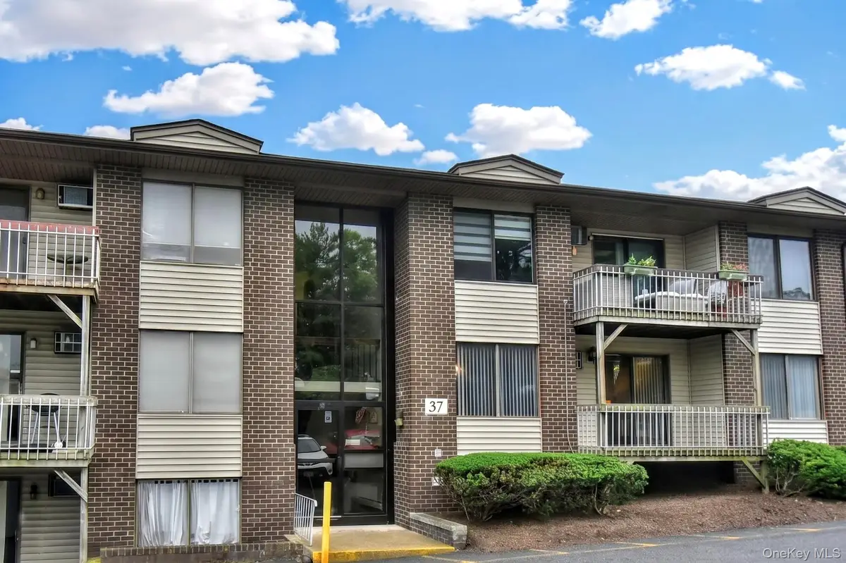 376 Country Club Lane, Pomona, NY 10970 - #1