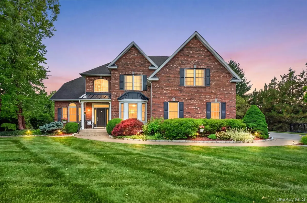 5 Spy Glass Hill, Hopewell Junction, NY 12533 - #1