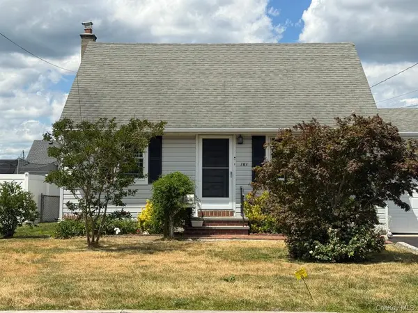 161 Van Buren Street, West Babylon, NY 11704
