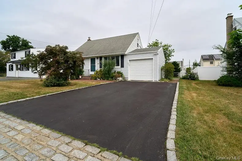 161 Van Buren Street, West Babylon, NY 11704 - #3