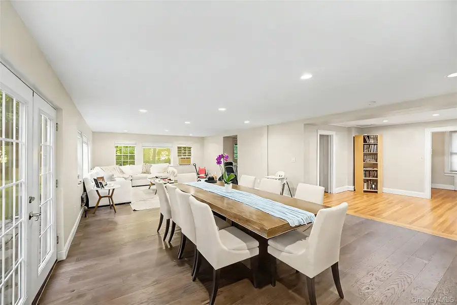 87 Susquehanna Avenue, Great Neck, NY 11021 - #2