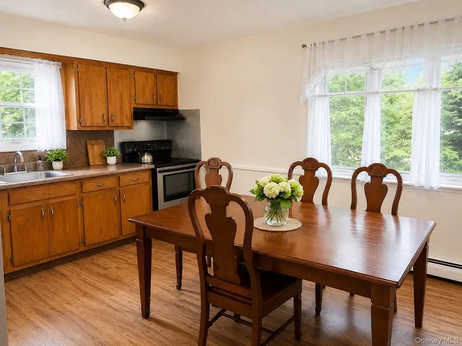 27 Pine Road, Amityville, NY 11701 - #3