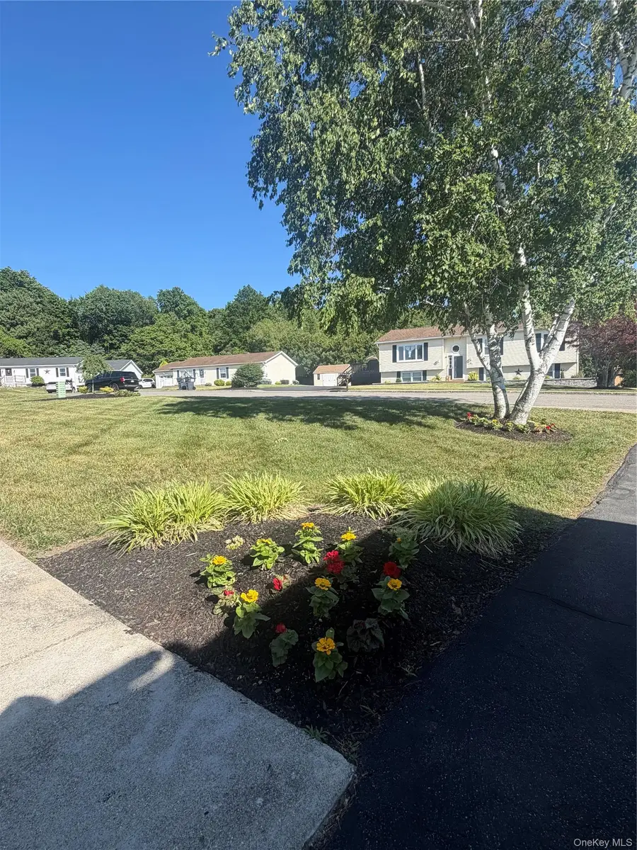 33 Lincoln Circle, Wallkill, NY 12589 - #3