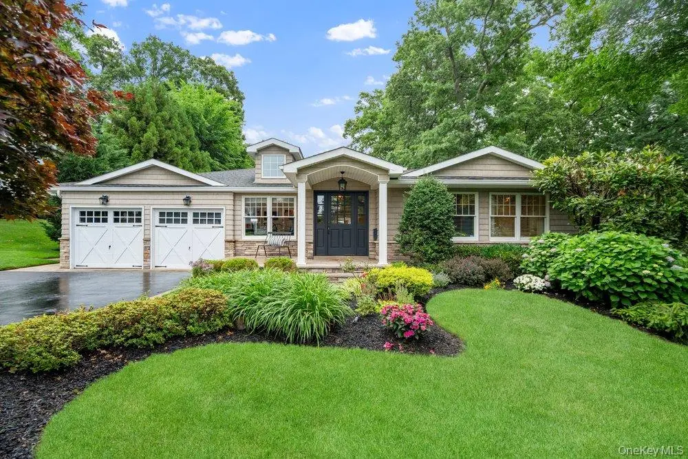 6 Colonial Gate, Plainview, NY 11803 - #1