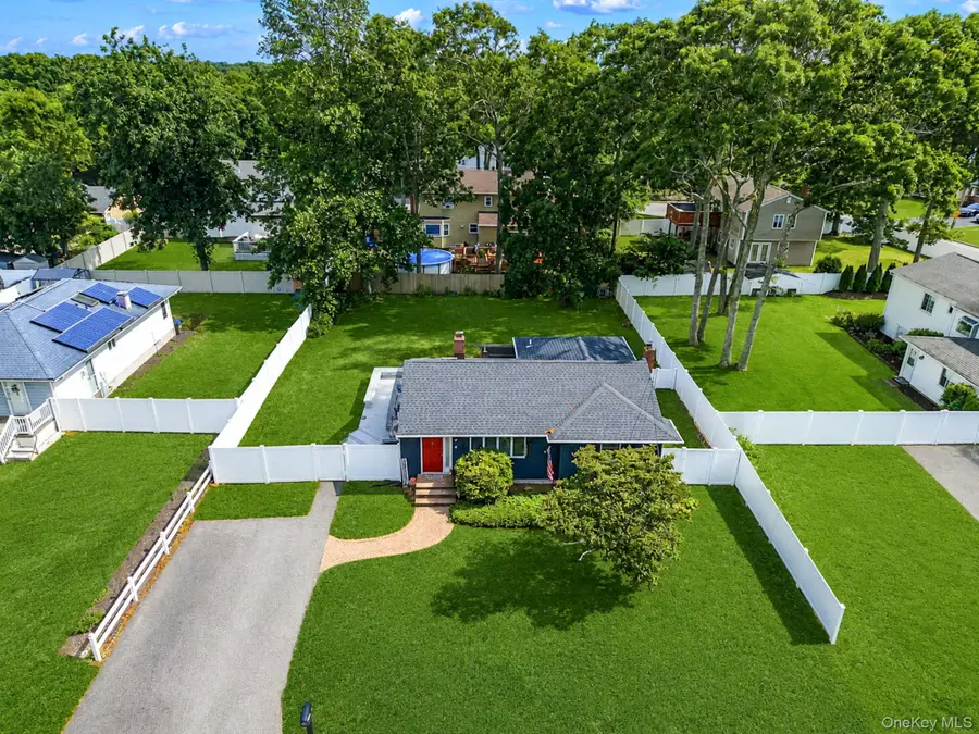 6 Malba Drive, Shirley, NY 11967 - #3
