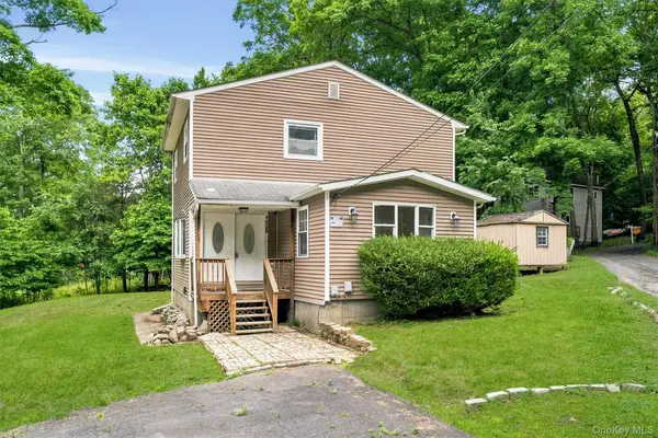 2 Echo Trail, Monroe, NY 10950