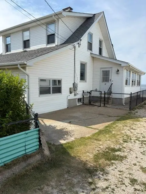 18 Howard Road, Bayville, NY 11709 - #1