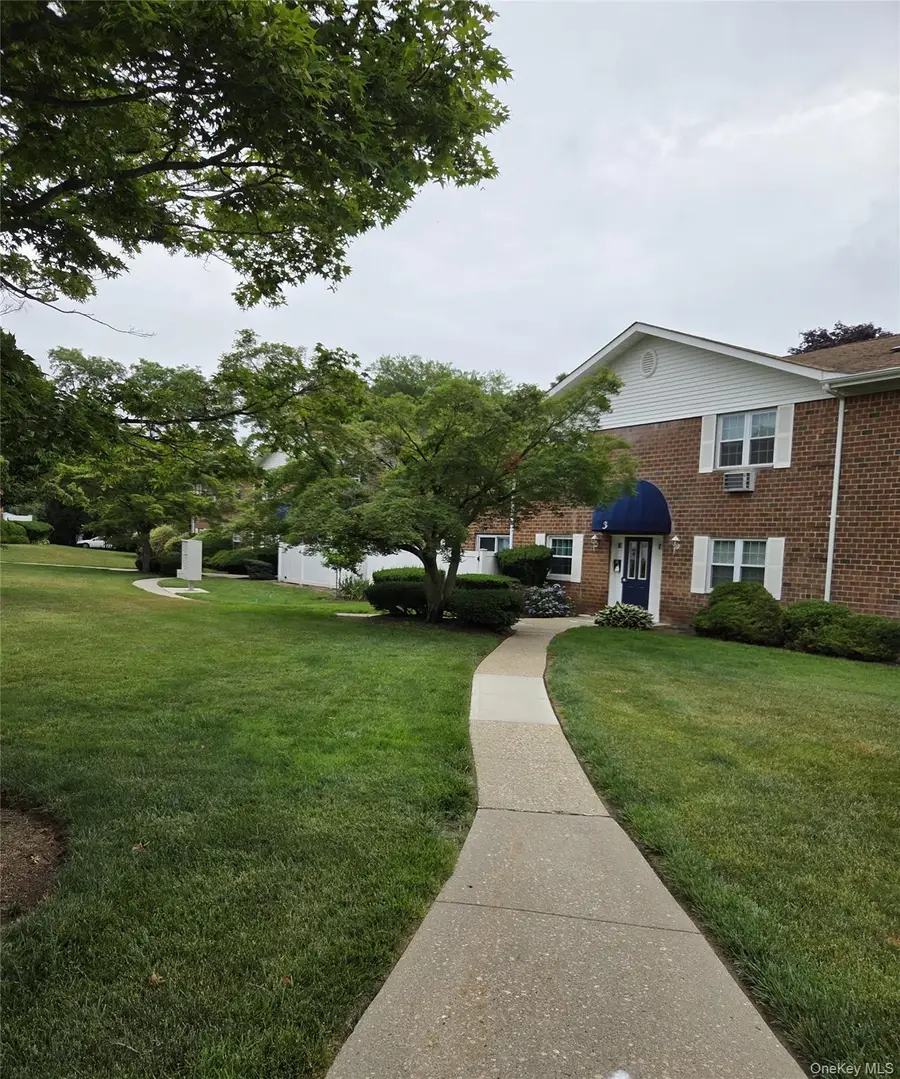 460 Old Town Road #3C, Port Jefferson Station, NY 11776 - #2
