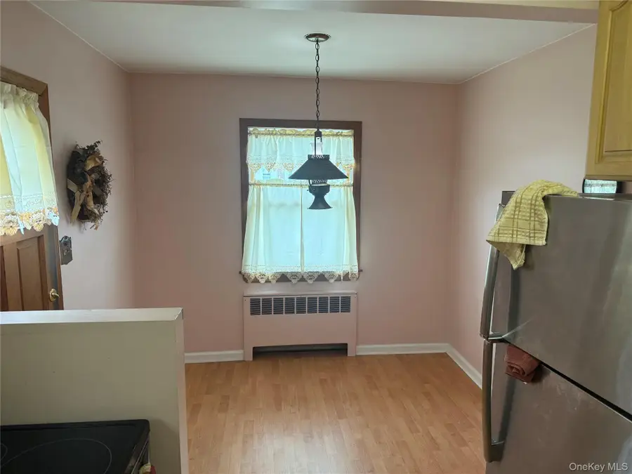 243 Pershing Parkway, Mineola, NY 11501 - #3