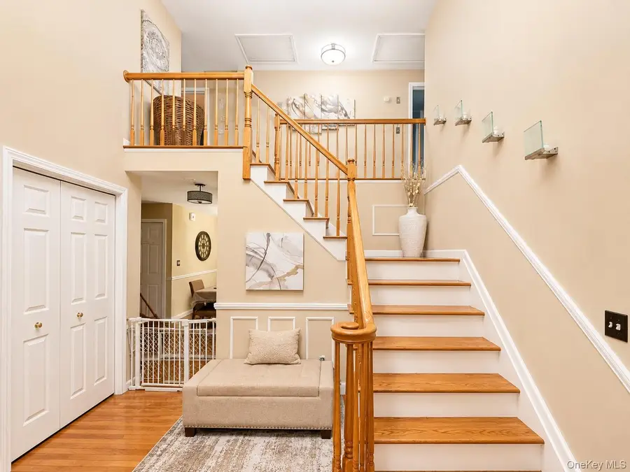 27 Grosso Court, Montgomery, NY 12549 - #3