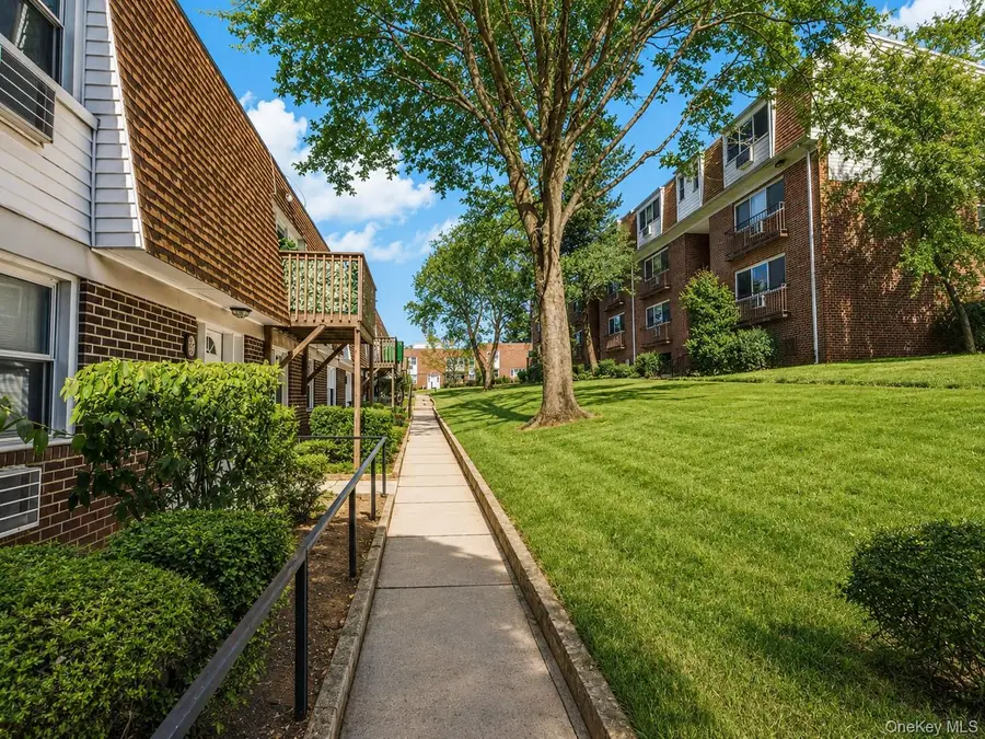 380 N Broadway #D14, Yonkers, NY 10701 - #2