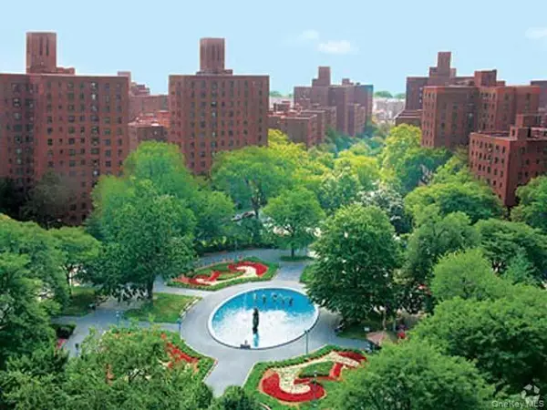 1945 Mcgraw Avenue #7C, Bronx, NY 10462