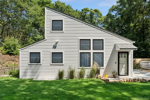 356 Oakleigh Avenue #38, Baiting Hollow, NY 11933